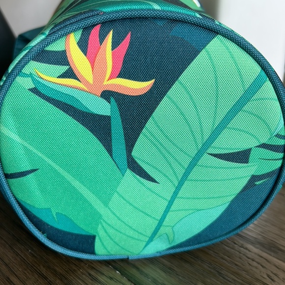 New Sunny Life Bucket Cooler Bag - Picture 6 of 6